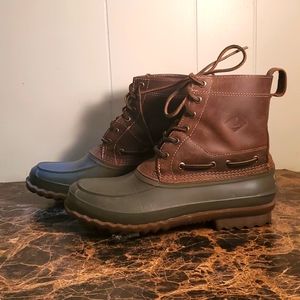 Sperry Decoy Duck Boots STS13460 Men's 8M Leather and Olive Green Rubber